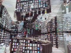 -钟书阁(群光广场店)