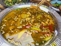 -有红鸡毛店·川菜(建设路店)