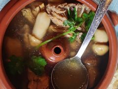 -小厨子私房菜·云南美食店