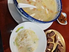 -香麒园·过桥米线·南湖雅宴