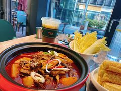 -腩得欢喜·牛腩煲火锅(万庭大厦店)