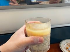 -Be Lived Cafe比例咖啡(摩天轮店)
