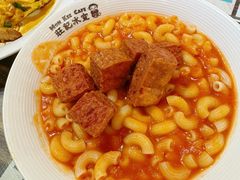 特浓番茄汤午餐肉粒通粉-旺记冰室(九龙中心大厦店)