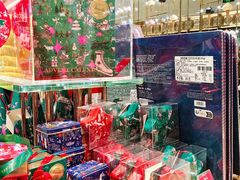 -VENCHI 闻绮(北京国贸商城店)