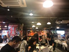 大堂-鲜入围煮花胶鸡海鲜火锅