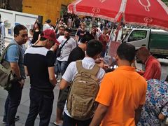 -詹爷爷乌节路街头冰淇淋