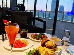 -于家堡洲际酒店·堡子里酒廊