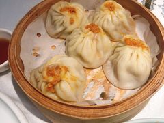金牌蟹粉小笼包-玉玲珑(陆家嘴店)