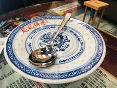 -赵记传承特色牛奶甜品(泉城广场店)