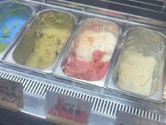 -极拉图·现制冰淇淋(大卫城店)