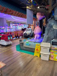 -卡通尼乐园(新达汇三林店)