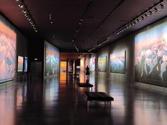 -罗红摄影艺术馆