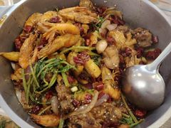 -鸡遇虾煲干锅火锅(小寨金莎店)