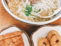 -鑫花溪牛肉米粉(凤凰街创始总店)