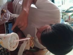 android_upload_pic-华莱士·全鸡汉堡(沙井博岗店)