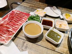 -郑享吃烧烤烩面(红专路店)