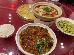 -绿岛酒楼(小海地店)