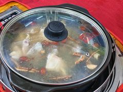 -花苑美食横琴生蚝火锅(拱北粤华路店)