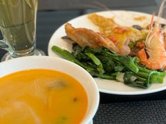 -圣丰索菲特·2 On 988 Café 自助餐厅