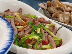 韭菜炒海肠-崴海渔村(虹梅路店)