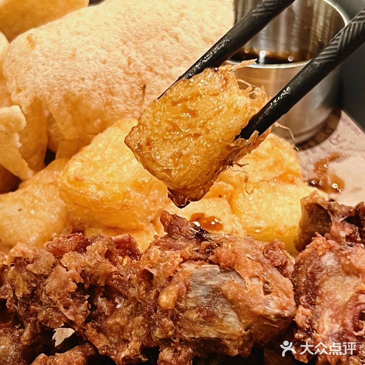 自家养殖江团鱼|这家店的烤鱼实在太新鲜啦‼️