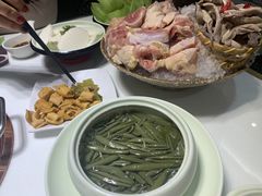 -洪氏嗨捞·猪肚鸡火锅(阳光天地店)