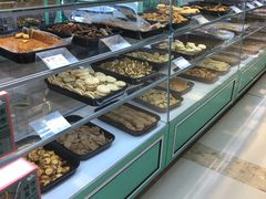 自助取餐区-上海哈尔滨食品厂(合生汇店)