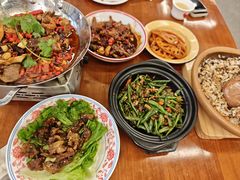 -堂瓦里·33年传统赣菜(第一街区店)