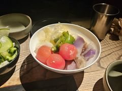 -毛辣果·酸