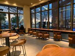 -来伊份(解放路店)