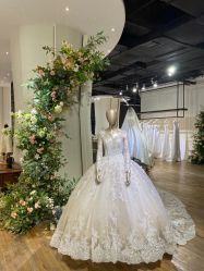 -南京宝娜嫁衣婚纱礼服馆(中央路店)
