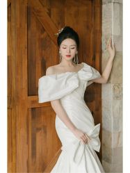 点击看大图 -Renee芮亦婚纱