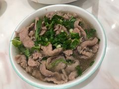 -犇逸·乐山跷脚牛肉·四川现炒(览海店)