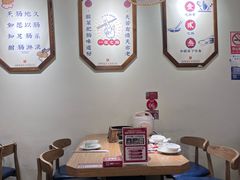 -聚鑫朋酸菜肥肠(文艺路口店)
