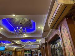 -维吾尔餐厅(宜山路店)