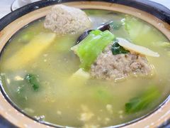 蟹粉狮子头-溱湖八鲜菜馆
