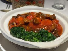 -八府香鸭·啫啫煲(华山路店)