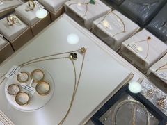 -海星奢选二手奢侈品手表包包鉴定回收寄卖(墨玉南路店)
