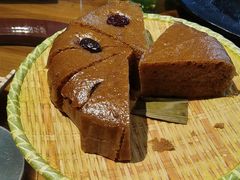 -头上红煨盐鸡乡村食府