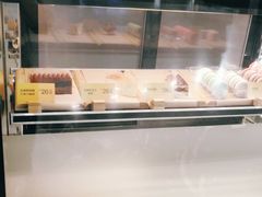 面包甜点陈列柜-麦当劳(机场T1航站楼店)