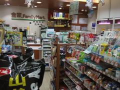 -全家便利店(长江西路店)