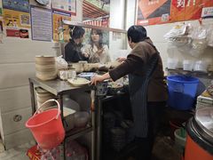 -叶新小吃店(来凤小区总店)