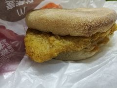 大脆鸡扒麦满分-麦当劳(宝山大厦店)