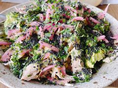 鸡肉生菜芝麻色拉-BOR Eatery(安福路店)