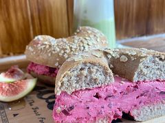 -Catch Bagel(芳草地店)