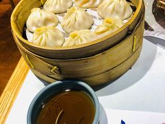 -馋三尺蟹粉小笼(人民广场店)