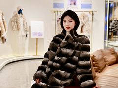 -肃宁华斯国际裘皮城