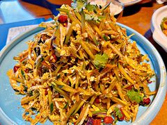 东北家常拌菜-95号酱骨·一块豆腐(展春园西路店)