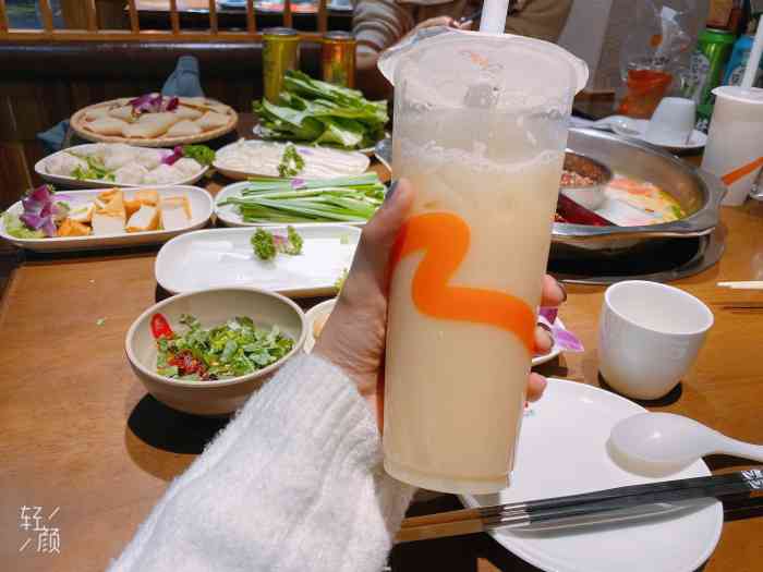 愚人火锅·清真(银川旗舰店)-"第一次吃火锅说蘸料没有豆腐乳和韭菜花