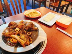 -聚首堂·特色小吃·肘子(什刹海德胜门店)